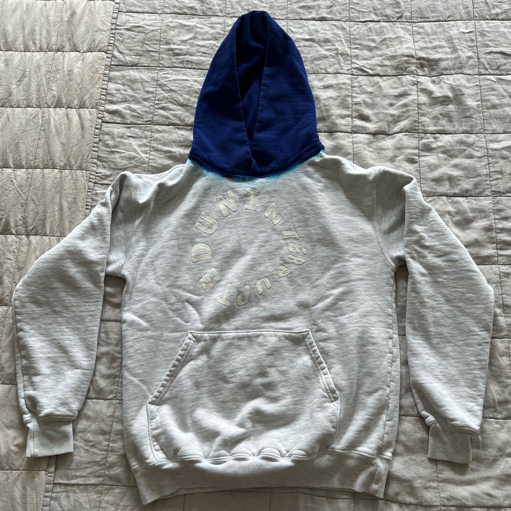 uninterrupted warped logo summit dyed hoodie size: S